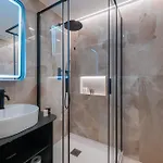 Pensión Luna 3*