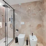Casa de hóspedes Luna 3*
